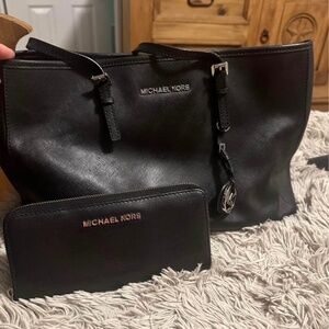 Michael Kors purse n wallet